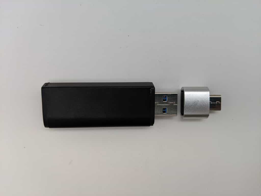 USB-C アダプタ